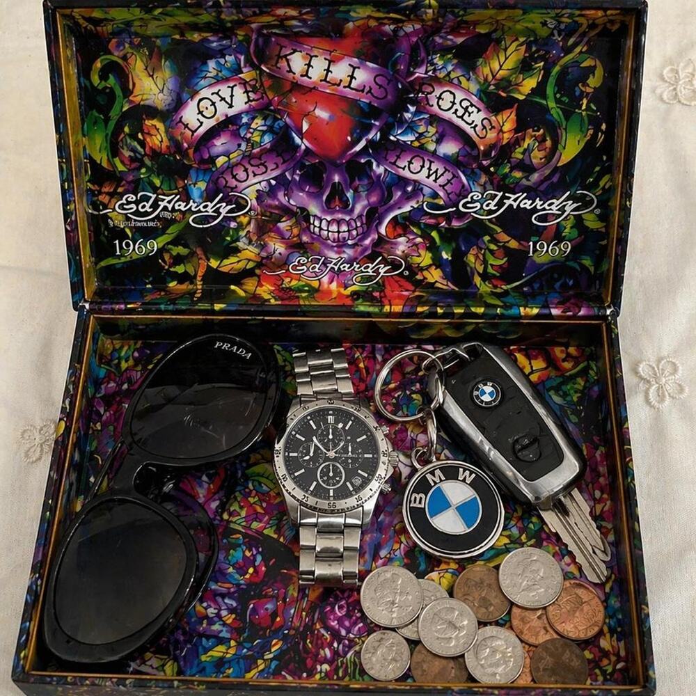 Ed hardy love kills slowly